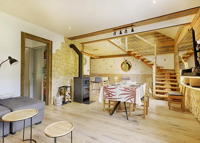 Le Ptit Bonheur - Avec Vue Montagne Et Terrasse 펜션 *